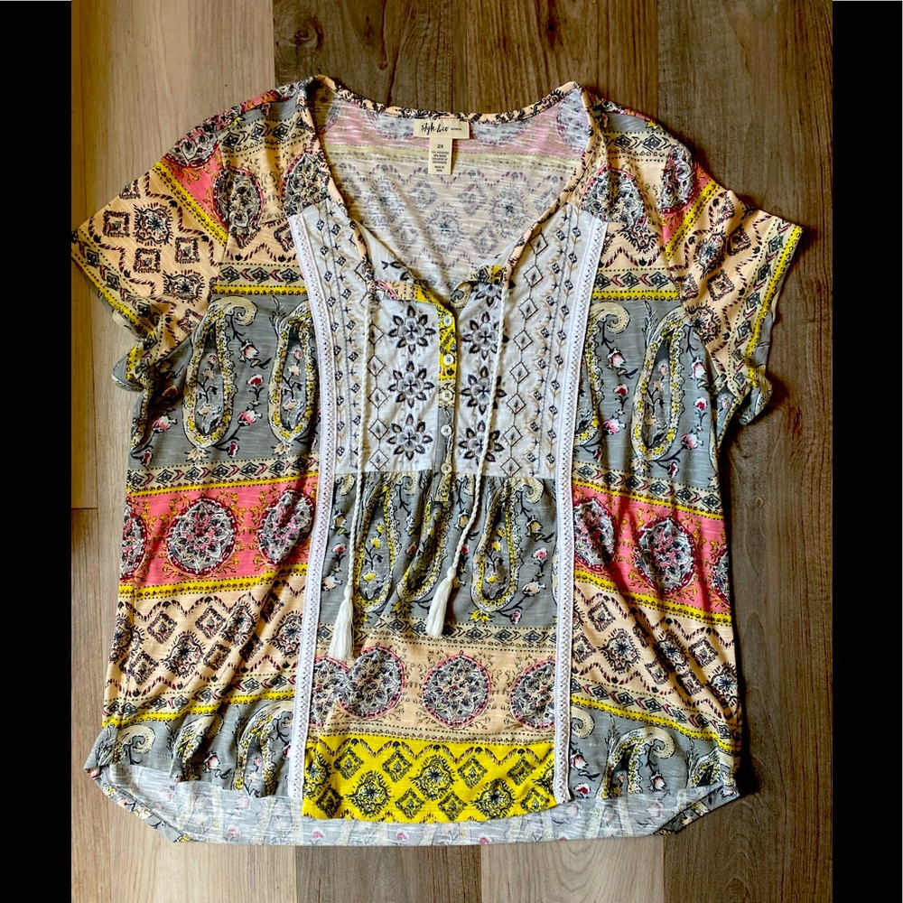 Style& Co 2X patterned top